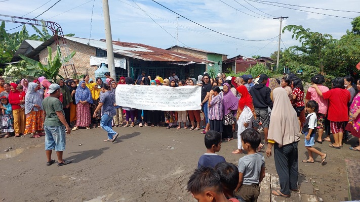 Peduli kepada Warga Kurang Mampu di Medan, Guntur Bantah Dugaan Monopoli Narkoba dan Judi