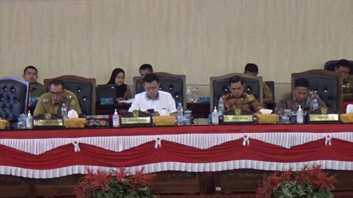 Saat Paripurna, Wali Kota Medan Ingatkan Konsep PBG Perhatikan Tata Ruang dan Wilayah