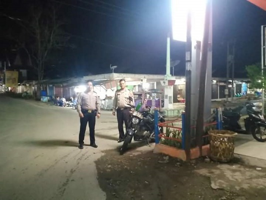 Polsek Mardinding Meningkatkan Patroli Bluelight untuk Jaga Kondusifitas Malam Hari Sapa Warga