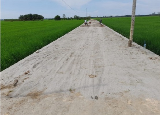 PTPN IV Benahi Jalan Desa di Kabupaten Batu Bara dalam Bantu Para Petani