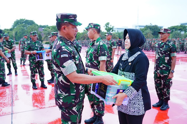 Panglima TNI Selalu Berdoa di dalam Setiap Kegiatan dan Berbuat Baiklah bagi Semua Orang