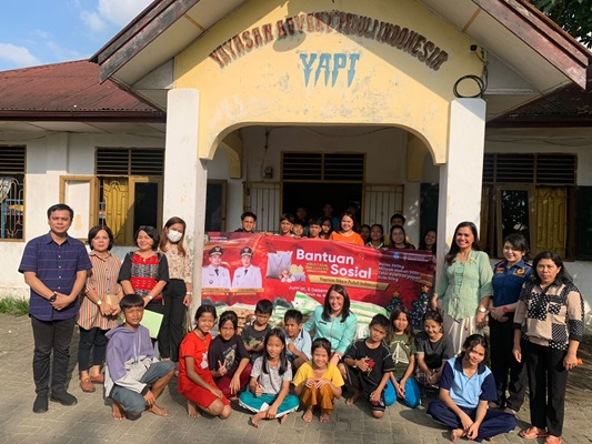 Panitia Natal Oikumene Pemko Medan Adakan Aksi Sosial ke Panti-panti Asuhan