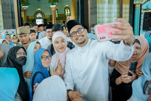 Bobby Nasution Peringatan Isra Mi'raj Momentum Mempererat Silaturahmi dan Tingkatkan Kinerja