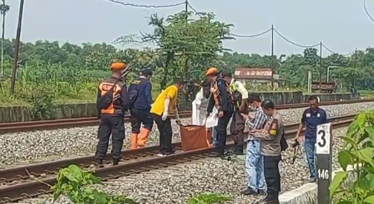 Diduga Jengkel Sakit Menahun, Kakek di Madiun 'Tamatkan' Hidupnya di Atas Rel KA