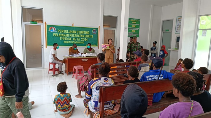 Satgas TMMD Ke-119 Kodim 1715Yahukimo Memberikan Penyuluhan Stunting dan Pengobatan Gratis di Yahukimo