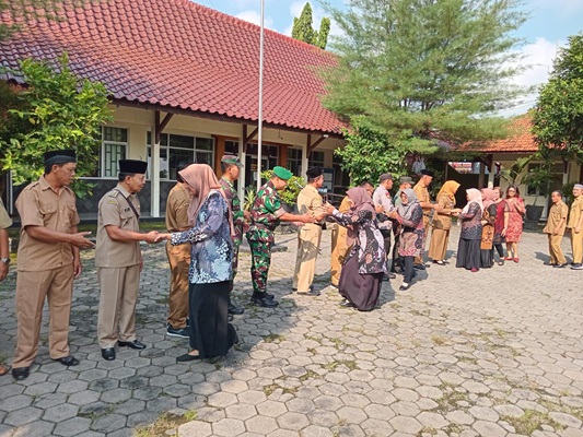 Danramil Karanggede Menghadiri Silarurahmi Tingkat Kecamatan