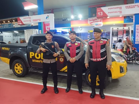 Polres Binjai Turunkan Team Patroli Presisi ke SPBU dalam Antisipasi Praktik Kecurangan yang Merugikan Masyarakat