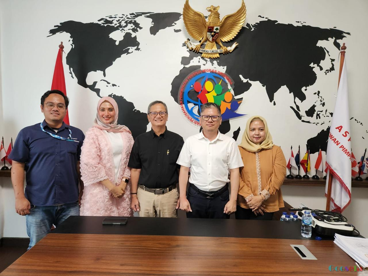 Foto: Delegasi RS Prima Husada Cipta Medan yaitu: Plt. Direktur Utama PT Prima Husada Cipta Medan, Aprilla Dwison didampingi oleh para SPV. Dan delegasi Aspataki diwakili oleh Sekretaris Jendral Aspataki dan Filius Yandono.