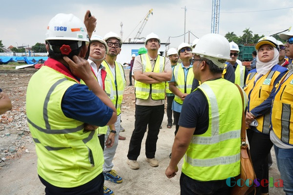 Tinjau Revitalisasi Stadion Teladan, Wali Kota Medan Meminta agar Semua Pihak Kolaborasi Percepat Pembangunan