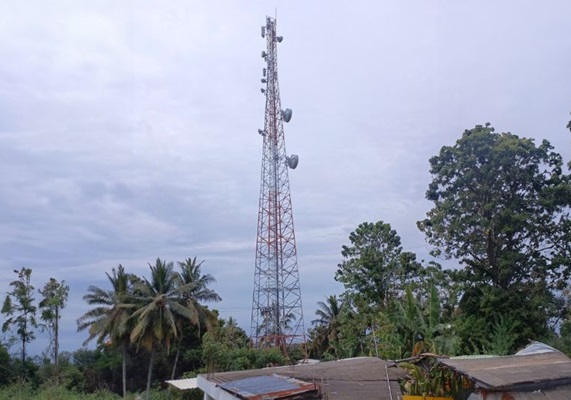 Indosat dan ZTE Perluas Pengalaman Digital di Indonesia dengan Teknologi Backbone Mikrowave iFlexiTrunk