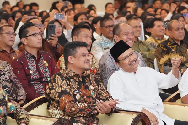 Ketimpangan Sosial Tinggi, Khususnya Medan Utara, Rico Waas Mendorong untuk Realisasi Pembentukan Sekolah Rakyat Gratis