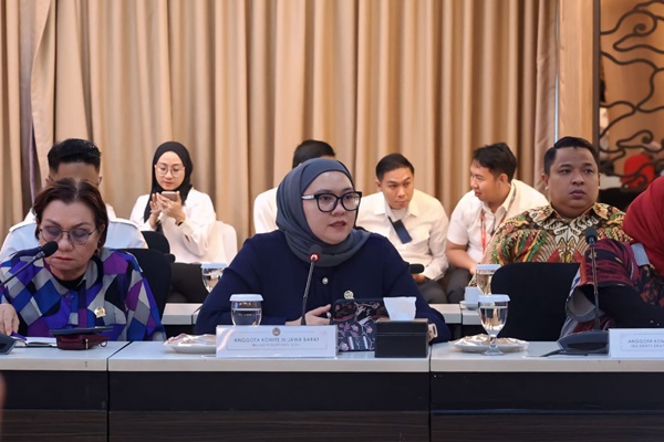 Senator Agita Mendorong dalam Penguatan Program KB, Penanganan Stunting, dan Pelayanan Kesehatan