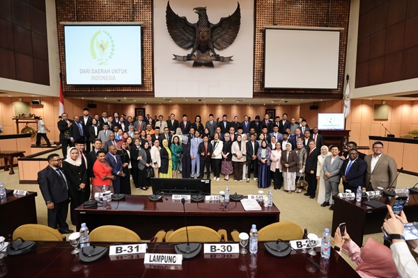 DPD RI Setujui Sejumlah RUU dan Laporan Kinerja AKD dalam Sidang Paripurna Ke-15