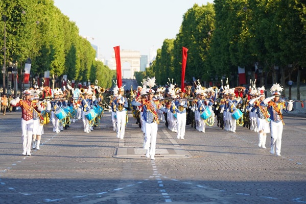 Parade Bastille Day 2025 Jadi Simbol Kerja Sama Strategis Militer Indonesia–Prancis