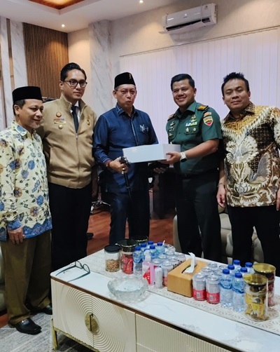 HUT Ke-46 Dandim 0201Medan, Ketua DPRD Medan Bersama Walikota Berikan Kejutan Istimewa