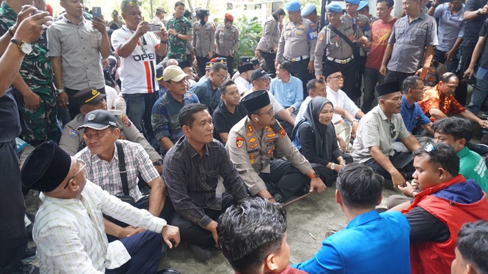 Mahasiswa Gelar Aksi Damai, DPRD Langkat Dengar Aspirasi Soal Kenaikan Tunjangan DPR RI