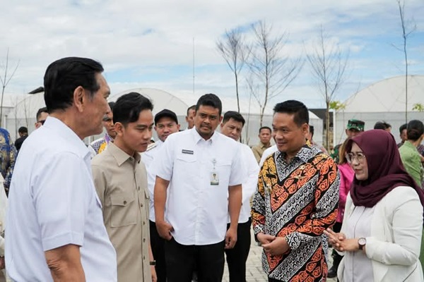 Di Tengah Kunjungan Wapres, Ketua DEN Luhut Binsar Pandjaitan Nyatakan Dukungan untuk KPT Samosir dan Siap Tinjau Lokasi