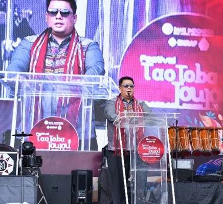 Festival Tao Toba Joujou 2025 Resmi Dibuka, Parade Agro dan Seruling Kolosal Warnai Kemeriahan