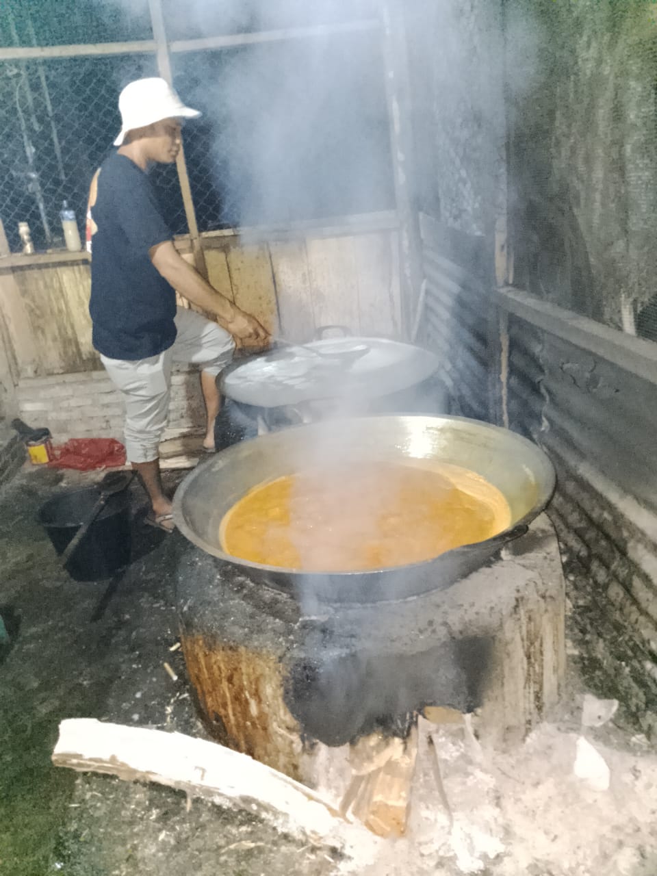 Pelaku UMKM Gula Aren Asal Onan Runggu, Tarapul Sitinjak, Harapkan Bantuan Peralatan dari Pemkab Samosir