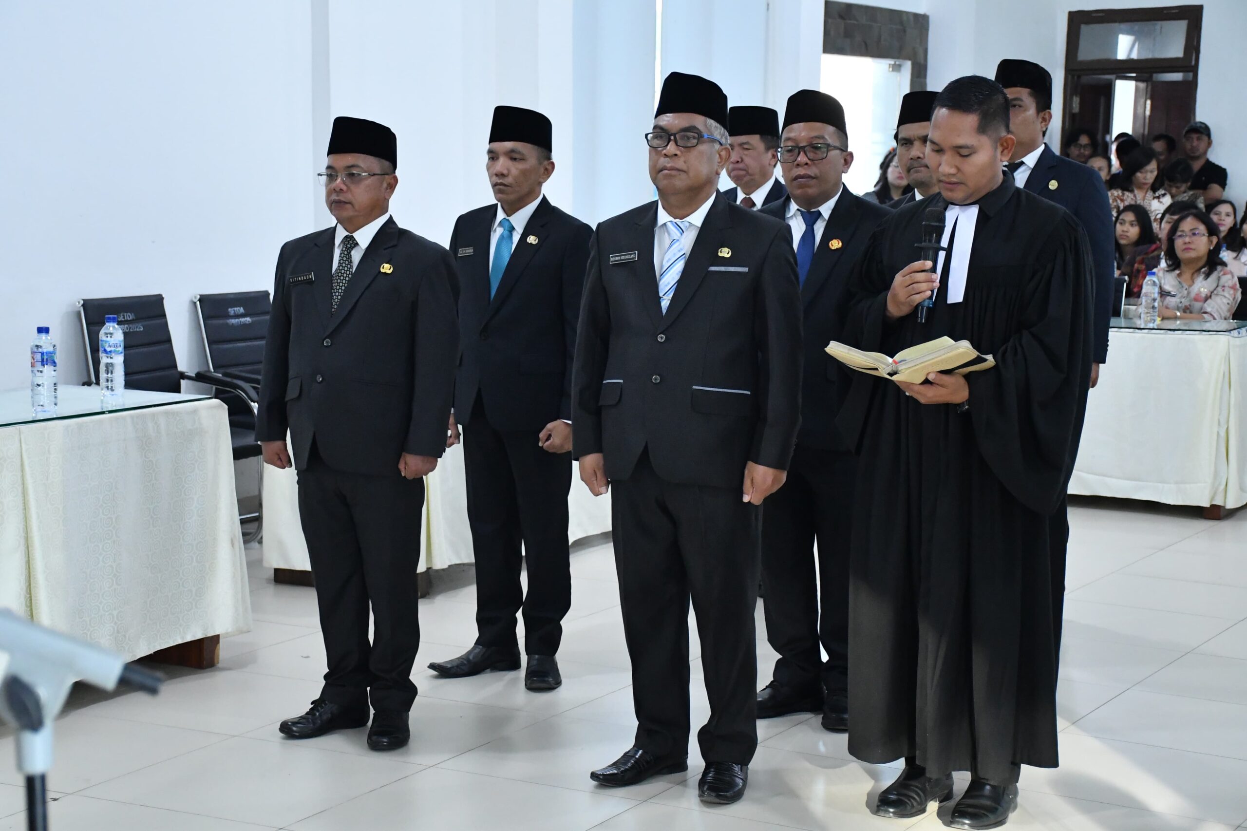 Wabup Samosir Lantik 9 Pejabat Tinggi Pratama, Tekankan Sinergi, Integritas, dan Prestasi