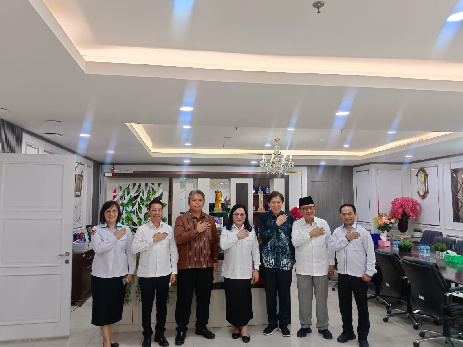 Audiensi ke Kemendikdasmen dan Kemenag, Bupati Taput Laporkan Penanganan Sekolah Bencana dan Undang Menteri Buka Rakernas V MPK