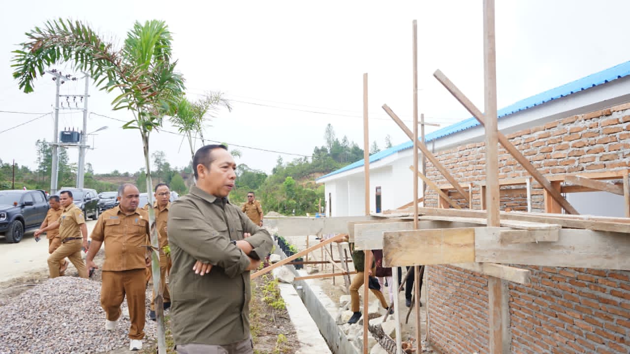 Bupati JTP Hutabarat Tinjau Huntap Dolok Nauli, Tuntaskan Masalah Sertifikat Hingga Infrastruktur